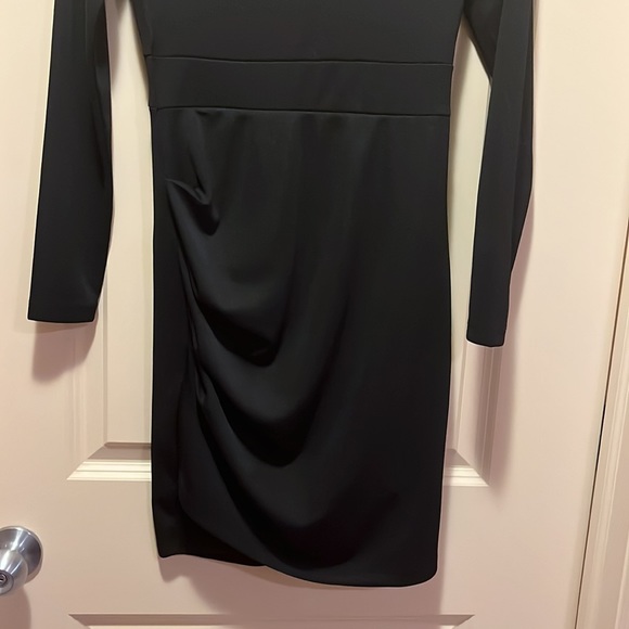 Dynamite dress - Picture 3 of 6